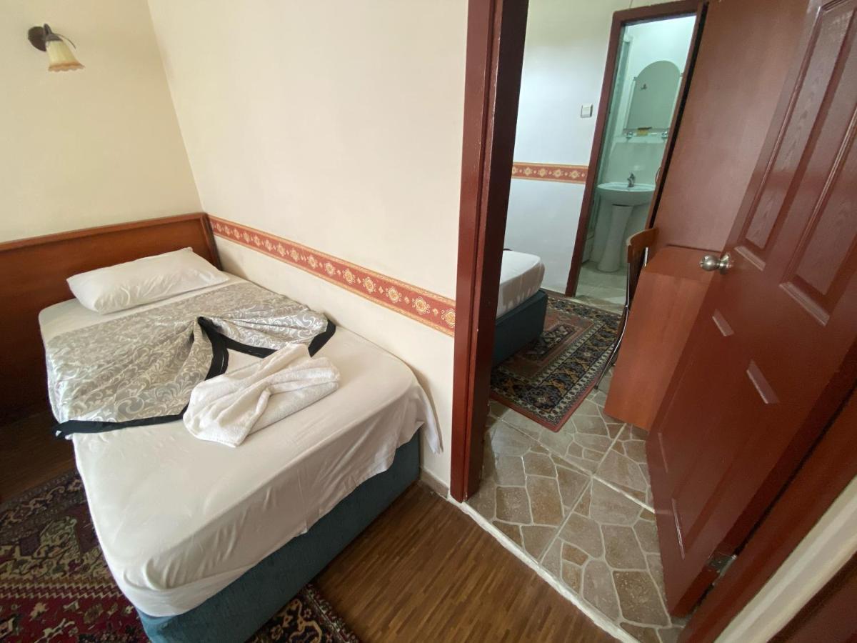 Kadikoy Kervansaray Hotel Provincia di Provincia di Istanbul Esterno foto