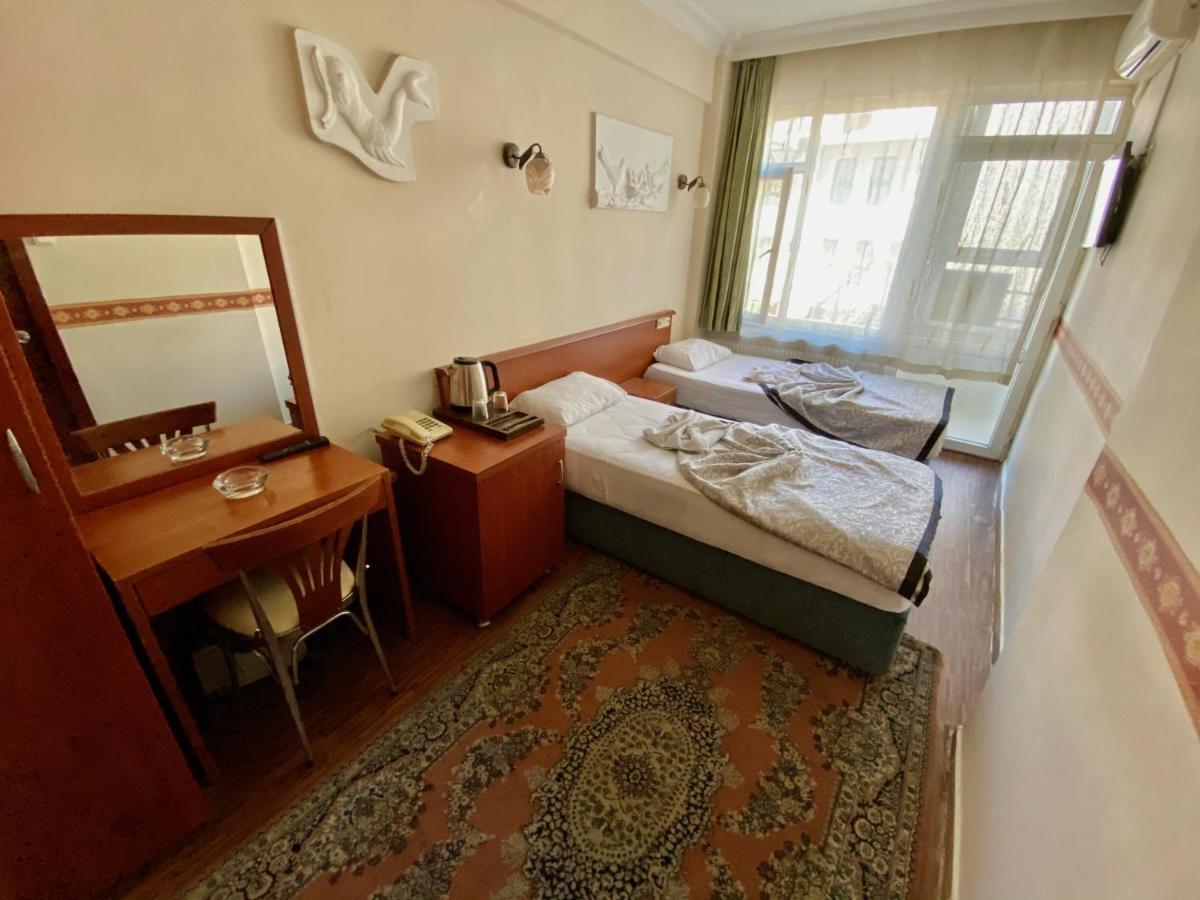 Kadikoy Kervansaray Hotel Provincia di Provincia di Istanbul Esterno foto